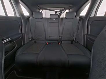 Mercedes EQA 350 — photo 7