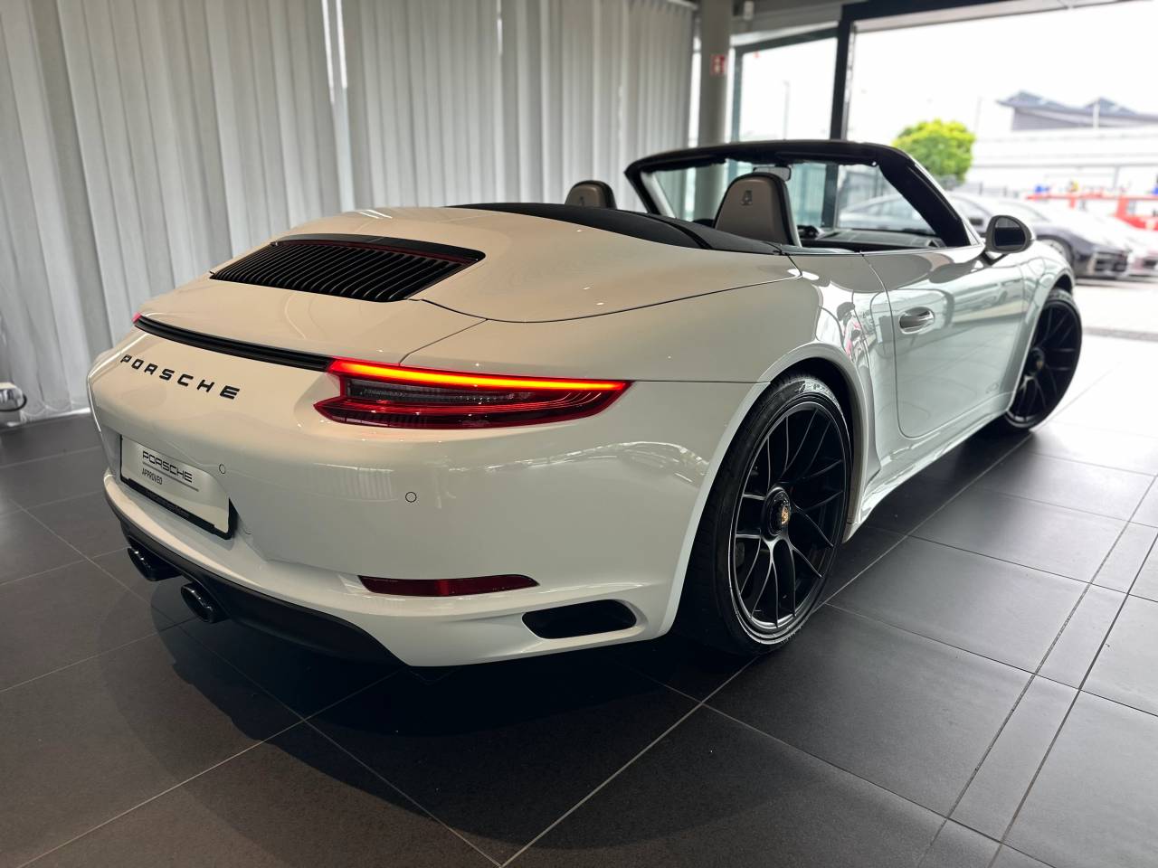 Porsche 991 II Carrera GTS Cabriolet - 2018 - Joinsteer - #3