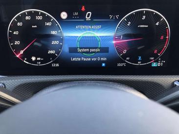 Mercedes CLA Berline 220 D — photo 9