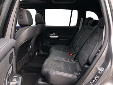 Mercedes GLB 200d — photo 8