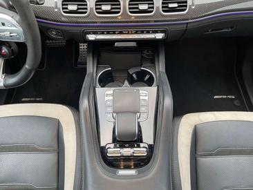 Mercedes GLE 63 S 4Matic — photo 9