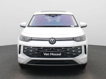 Volkswagen Tayron EHybrid 272 — photo 3