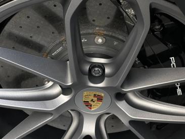 Porsche Cayenne III Turbo E-Hybrid — photo 10
