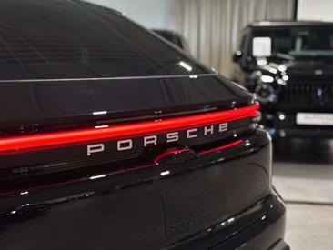 Porsche Macan Electric — photo 6