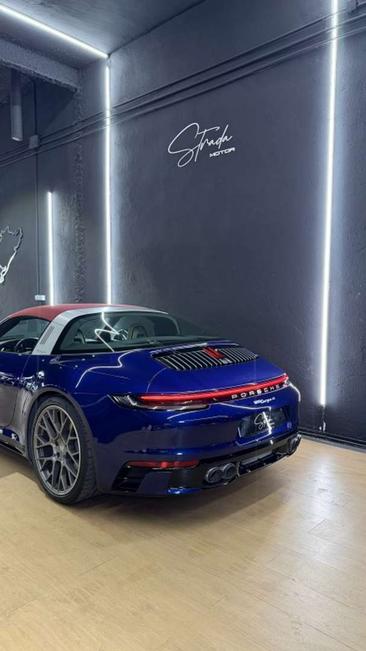 Porsche 911 Targa Targa 4 — photo 11
