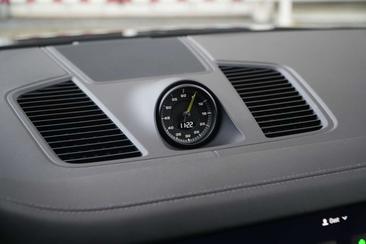 Porsche Cayenne III E-Hybrid — photo 15