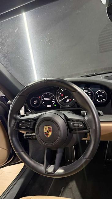 Porsche 911 Targa Targa 4 — photo 18