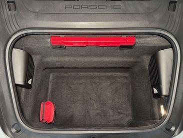 Porsche 911 Targa Targa 4S — photo 37