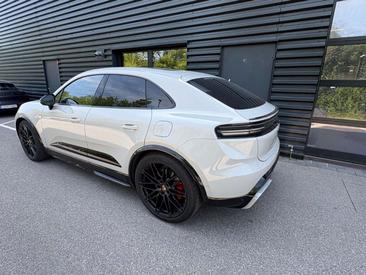 Porsche Macan GTS Electric — photo 5