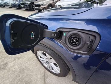 BMW X1 XDrive25e — photo 11