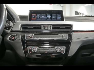 BMW X2 SDrive18i — photo 8