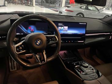 BMW Série 5 530e — photo 9