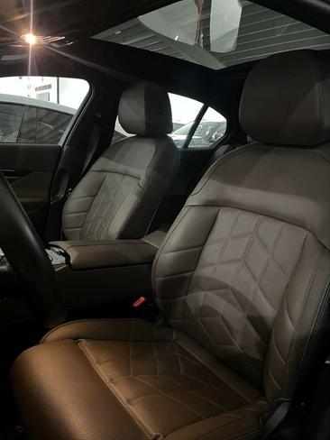 BMW Série 5 530e — photo 10