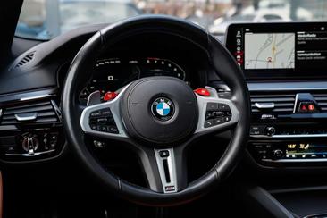 BMW M5 Berline Competition — photo 17