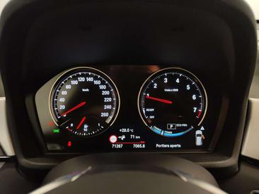 BMW X1 XDrive25e — photo 9