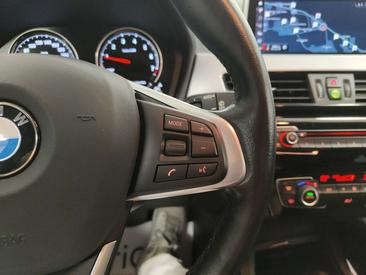 BMW X1 XDrive25e — photo 17