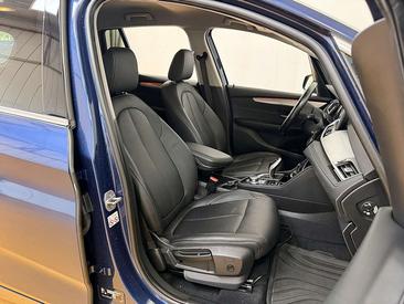 BMW Série 2 220d — photo 7