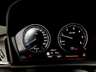 BMW Série 2 220d — photo 14