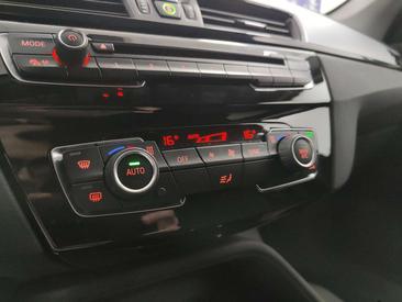 BMW X1 XDrive25e — photo 31