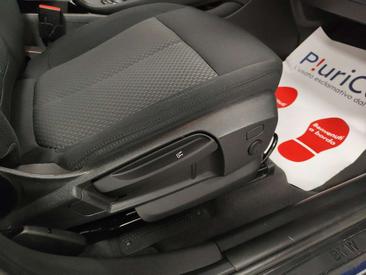 BMW X1 XDrive25e — photo 35