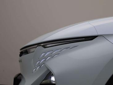 Alpine A390 GT — photo 16