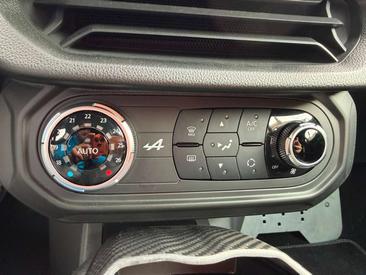 Alpine A110 R — photo 23