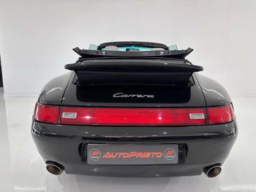 Porsche 911 Carrera 4S — photo 15