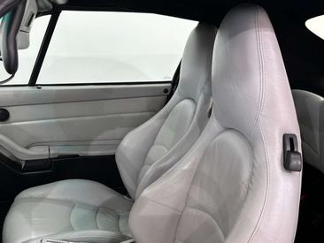 Porsche 911 Carrera 4S — photo 29