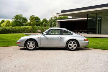 Porsche 993 Carrera 2 — photo 2