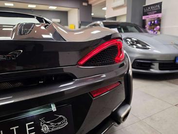 McLaren 570S — photo 21