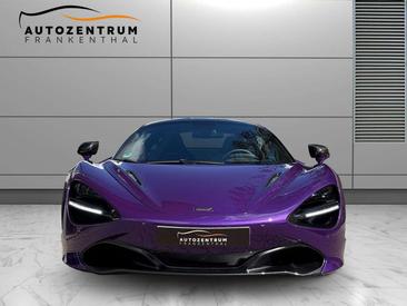 McLaren 720S — photo 2