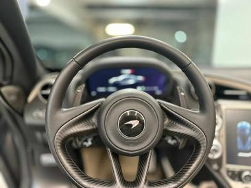 McLaren 720S Spider — photo 12