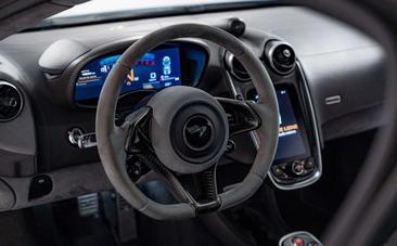 McLaren 570S — photo 10