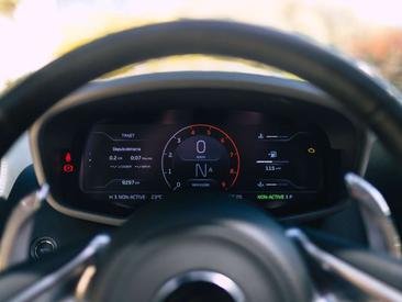 McLaren GT — photo 14