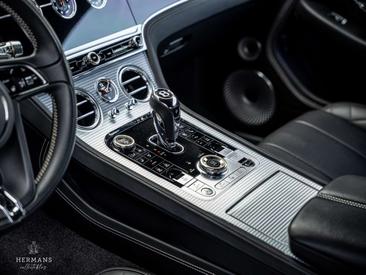 Bentley Continental GT V8 — photo 20