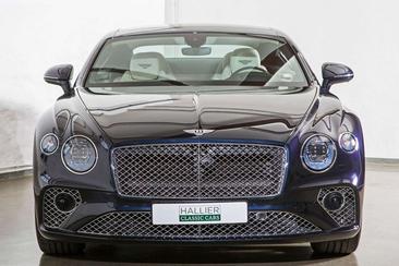 Bentley Continental GT V8 — photo 11