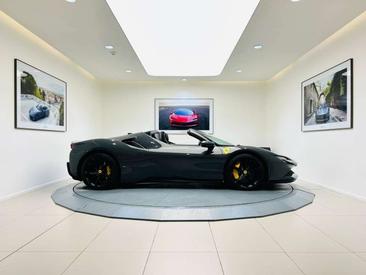 Ferrari SF90 Spider — photo 8