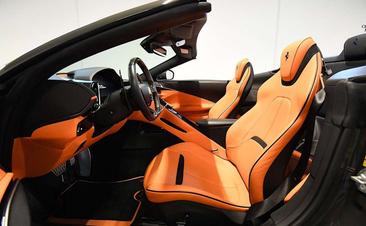 Ferrari Roma Spider — photo 11