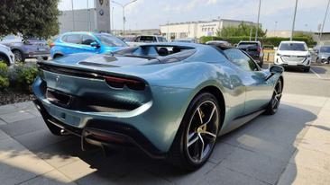 Ferrari 296 GTS — photo 4