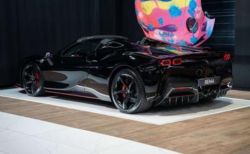 Ferrari SF90 Spider — photo 2