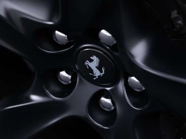 Ferrari Purosangue — photo 35