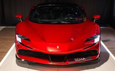 Ferrari SF90 Stradale — photo 3