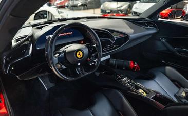 Ferrari SF90 Stradale — photo 8