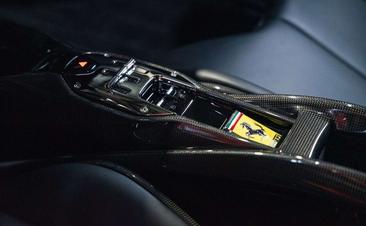 Ferrari SF90 Stradale — photo 9