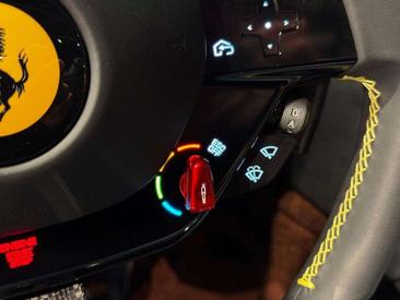 Ferrari Roma Spider — photo 21