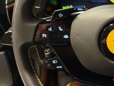 Ferrari Roma Spider — photo 22