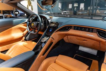 Ferrari Roma Spider — photo 8