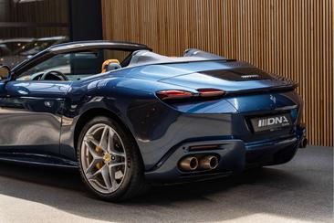 Ferrari Roma Spider — photo 11