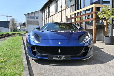 Ferrari 812 Superfast — photo 6
