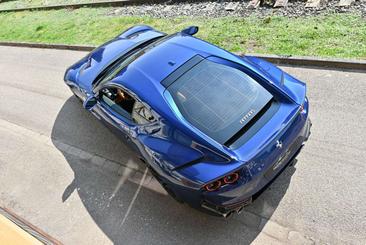 Ferrari 812 Superfast — photo 15